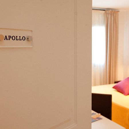 Xenia Hotel Villasimius Exterior photo