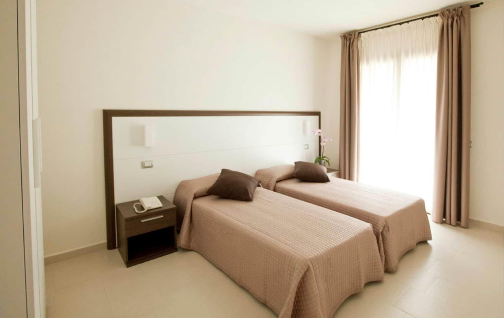 Xenia Hotel Villasimius Exterior photo