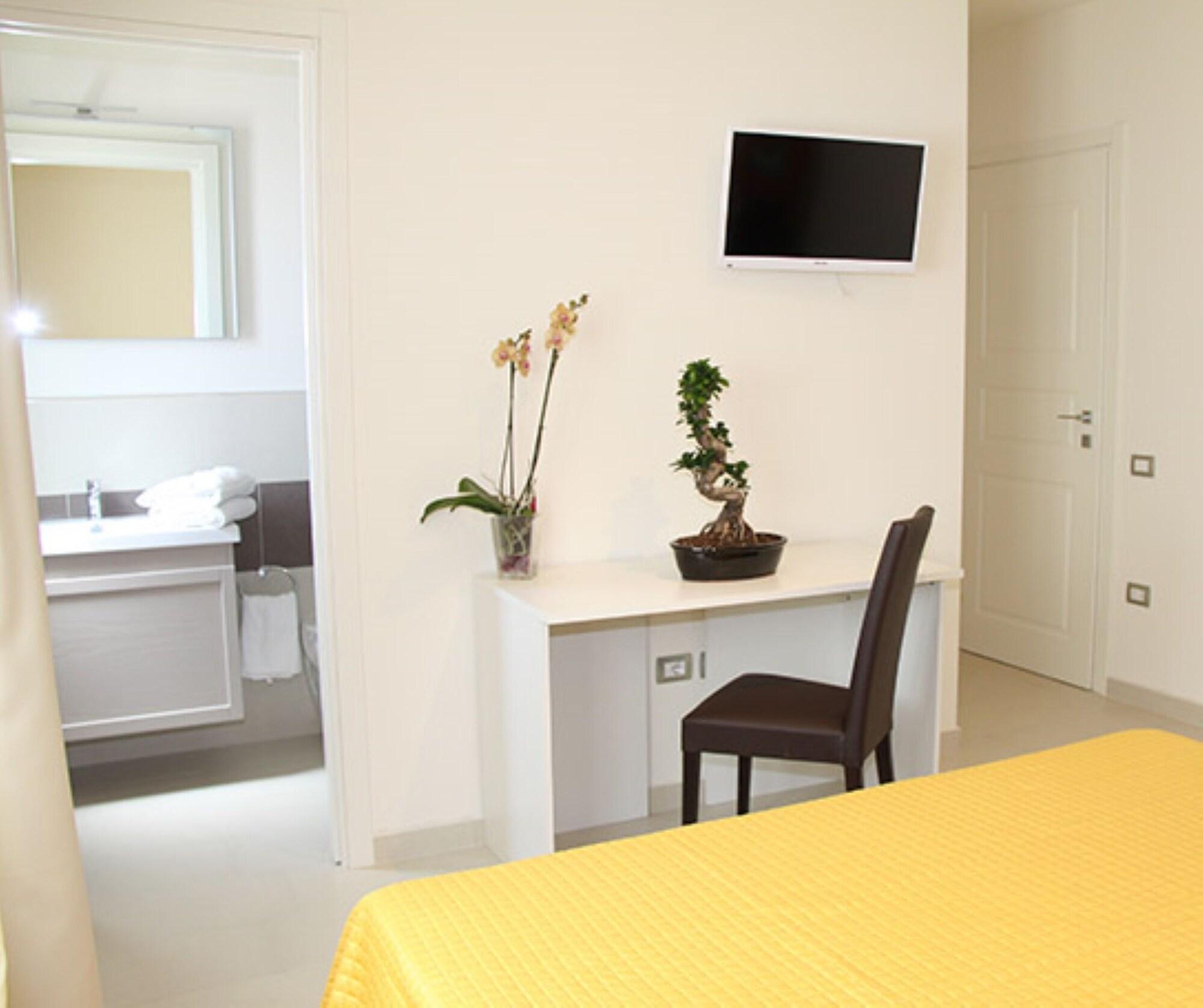 Xenia Hotel Villasimius Exterior photo
